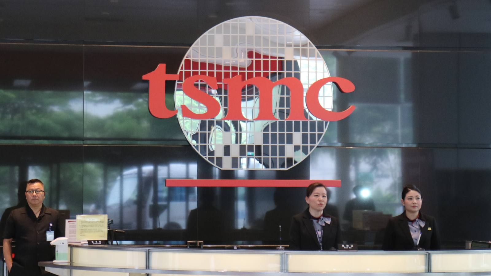 TSMC Fab 12 SemiWiki.jpg