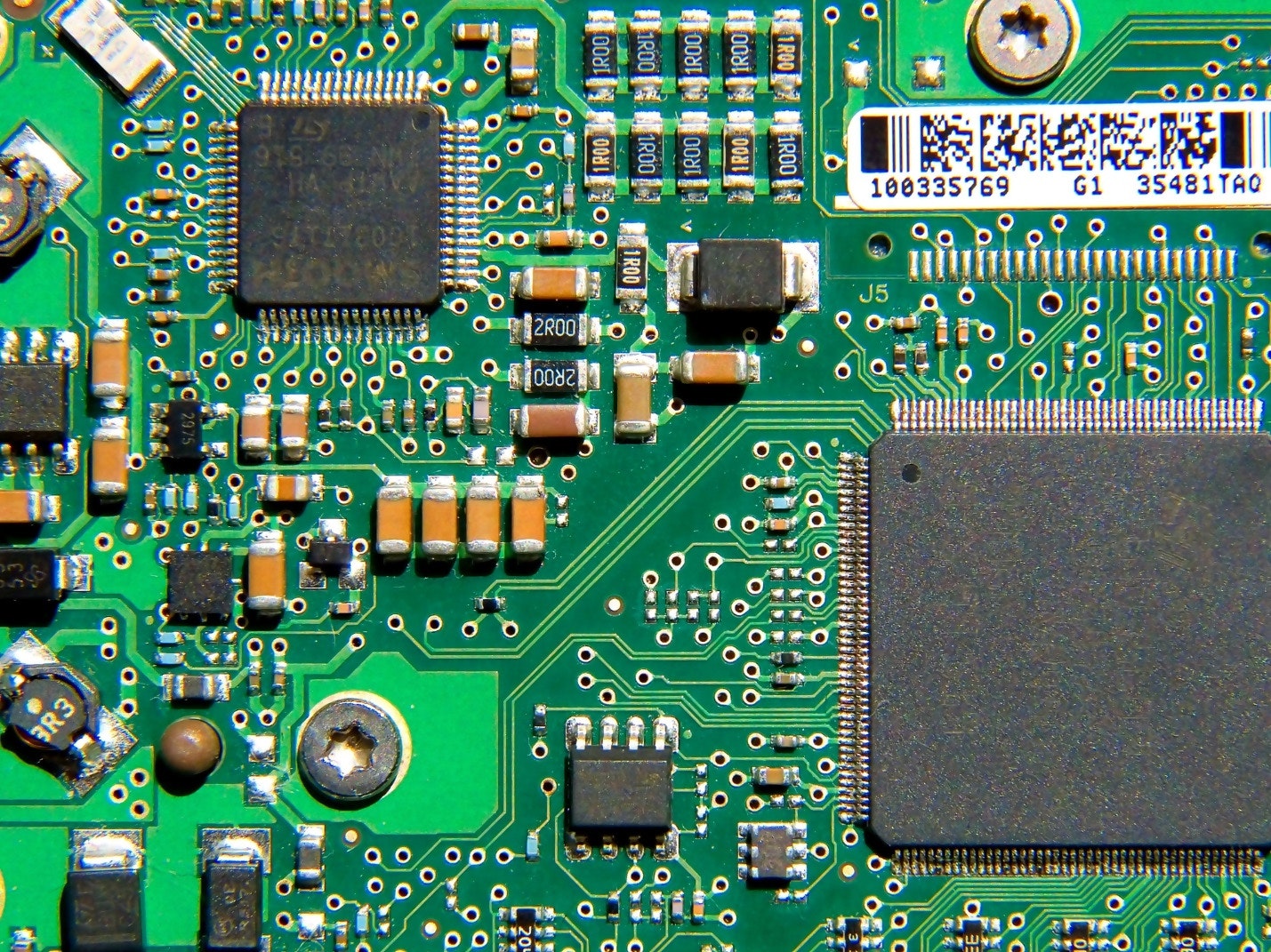 7 Ways to Quickly Judge the Quality of Your Printed Circuit Board (PCB) Design | PREDICTABLE DESIGNS