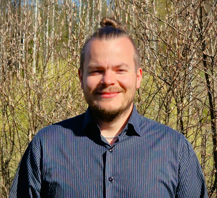 Dr. Panu Sjövall