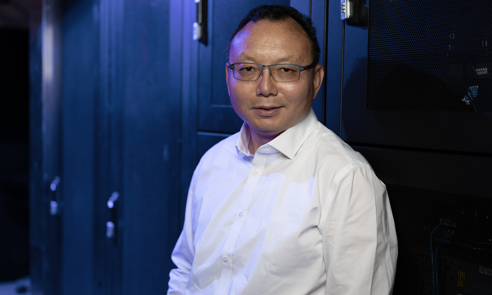 Dr. Peng Zou President & CEO, Co Founder
