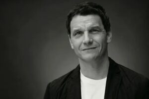 Dr. Stefan Pastine Thintronics